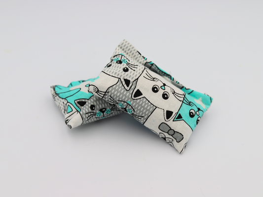 Crinkle Pillow - Cat Show Live