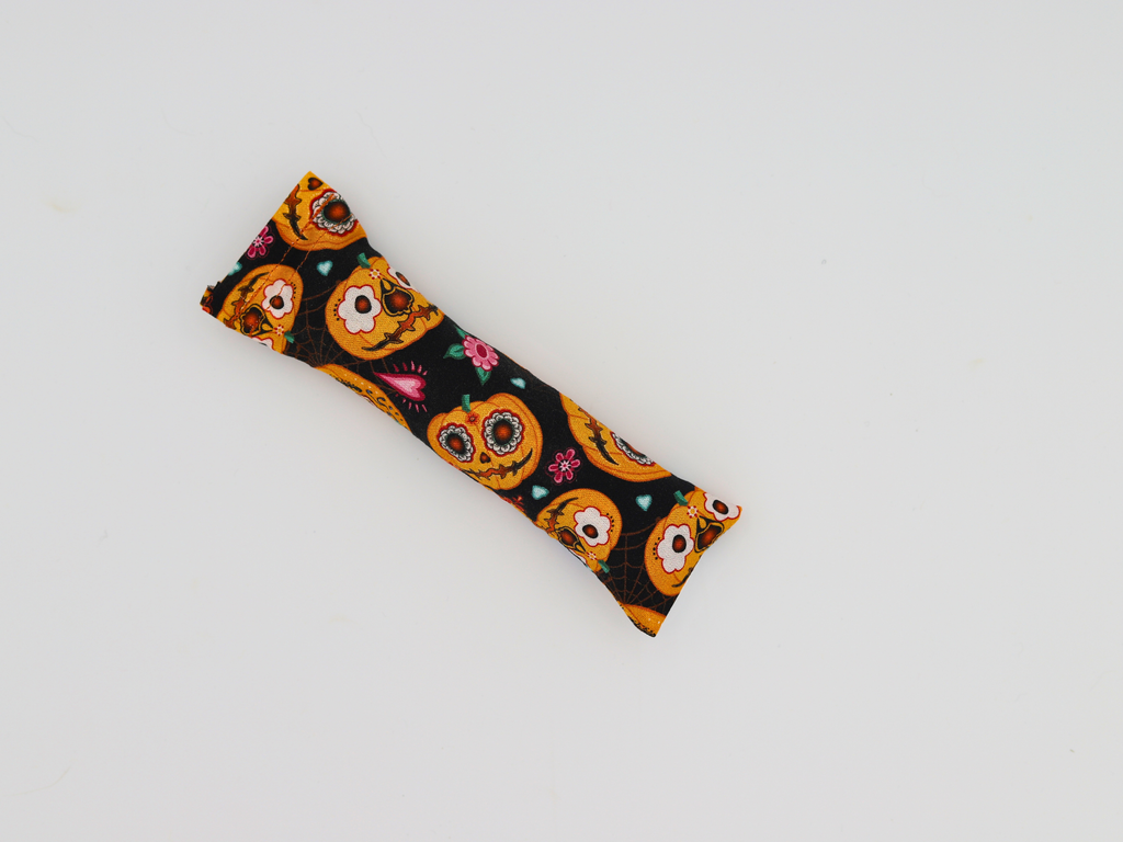 Hallow-Kickers - Meow Avenue Cat Store