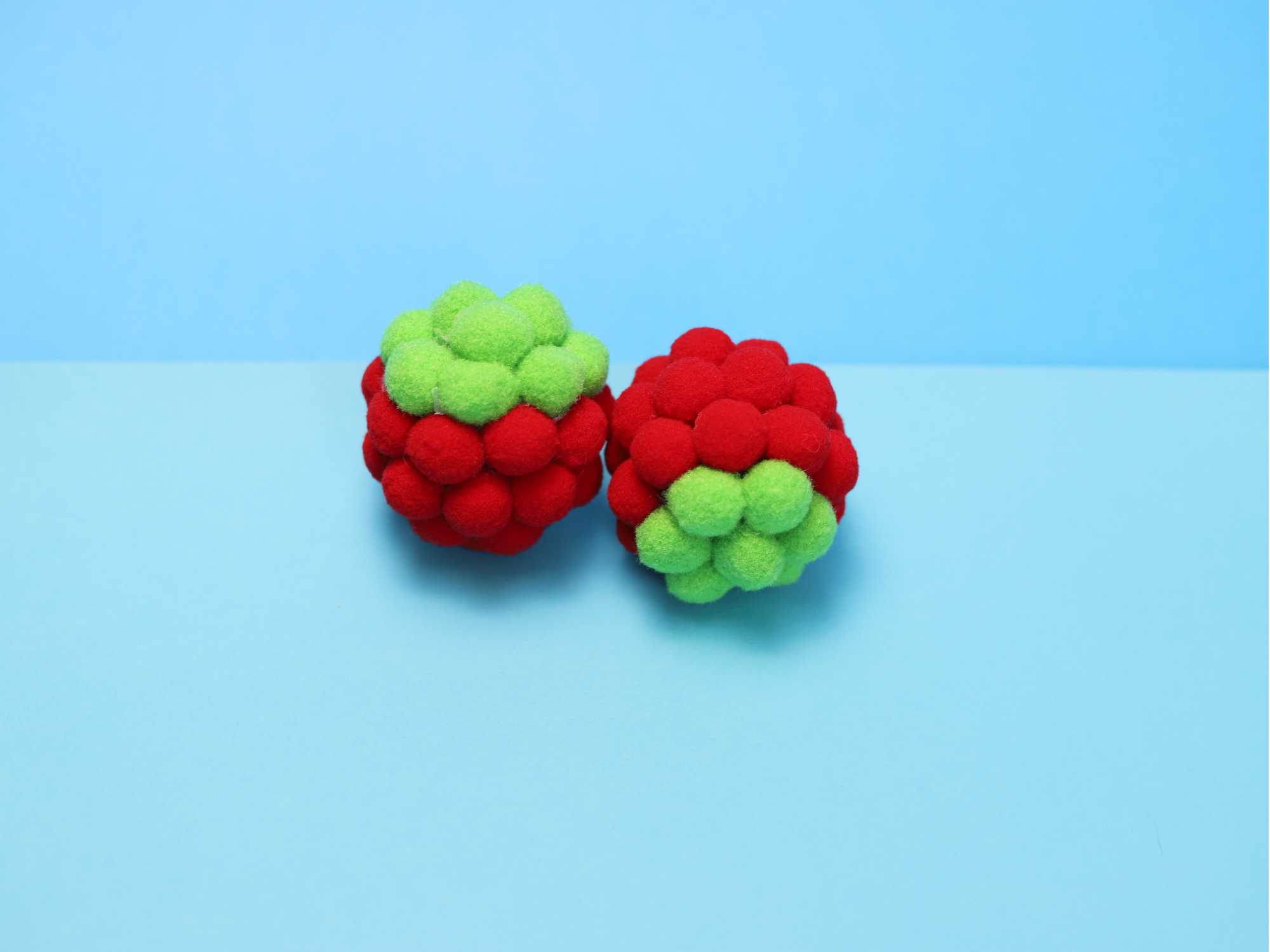 Meow Pom Balls - Meow Avenue Cat Store