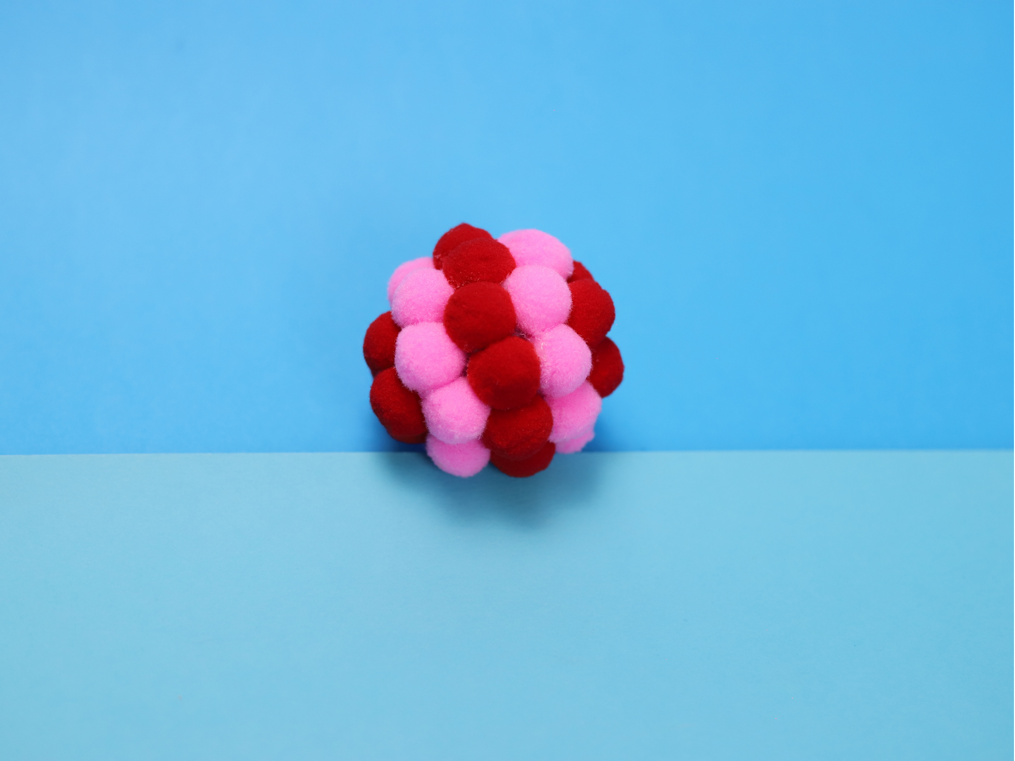 Meow Rattle Pom Balls! - Meow Avenue Cat Store