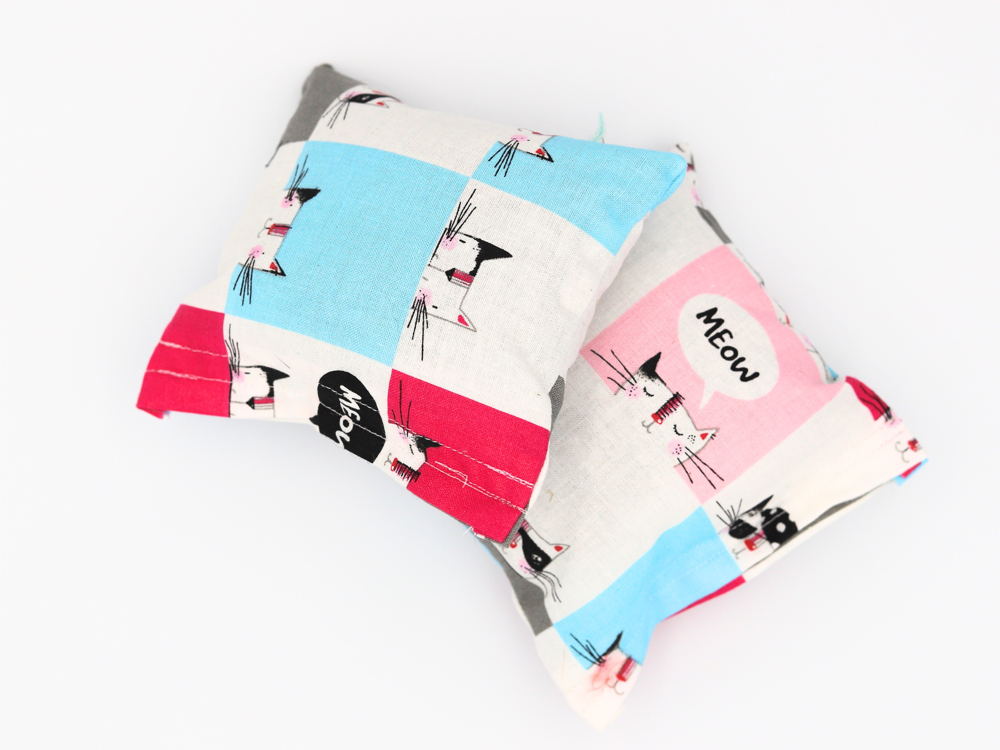 Snowball - Meow Avenue Cat Store