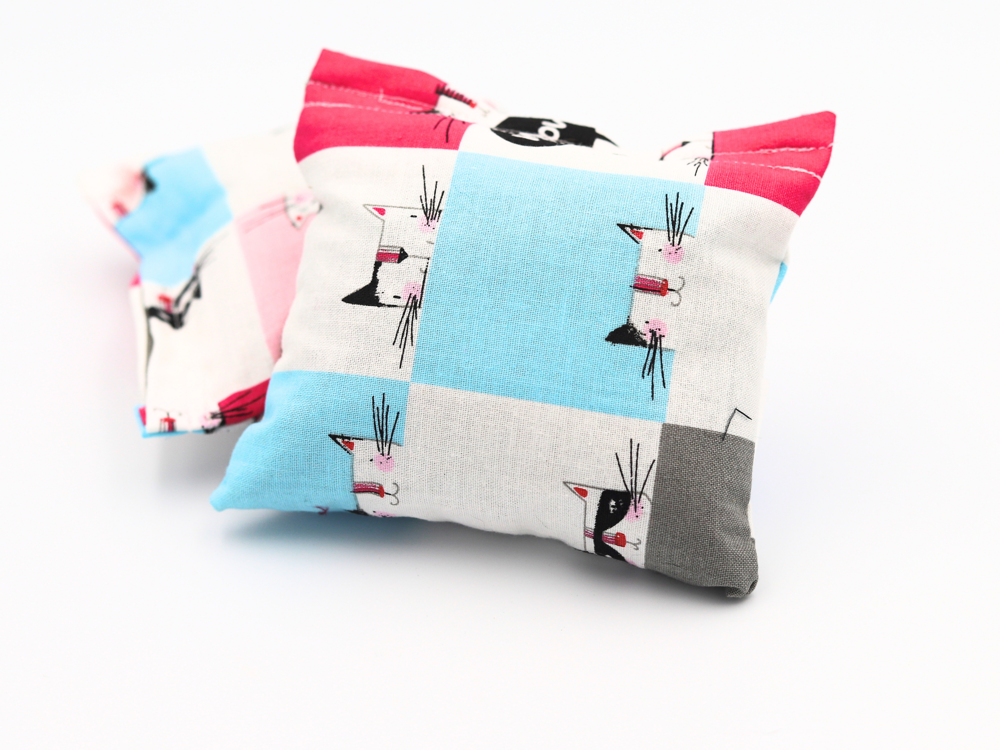 Snowball - Meow Avenue Cat Store