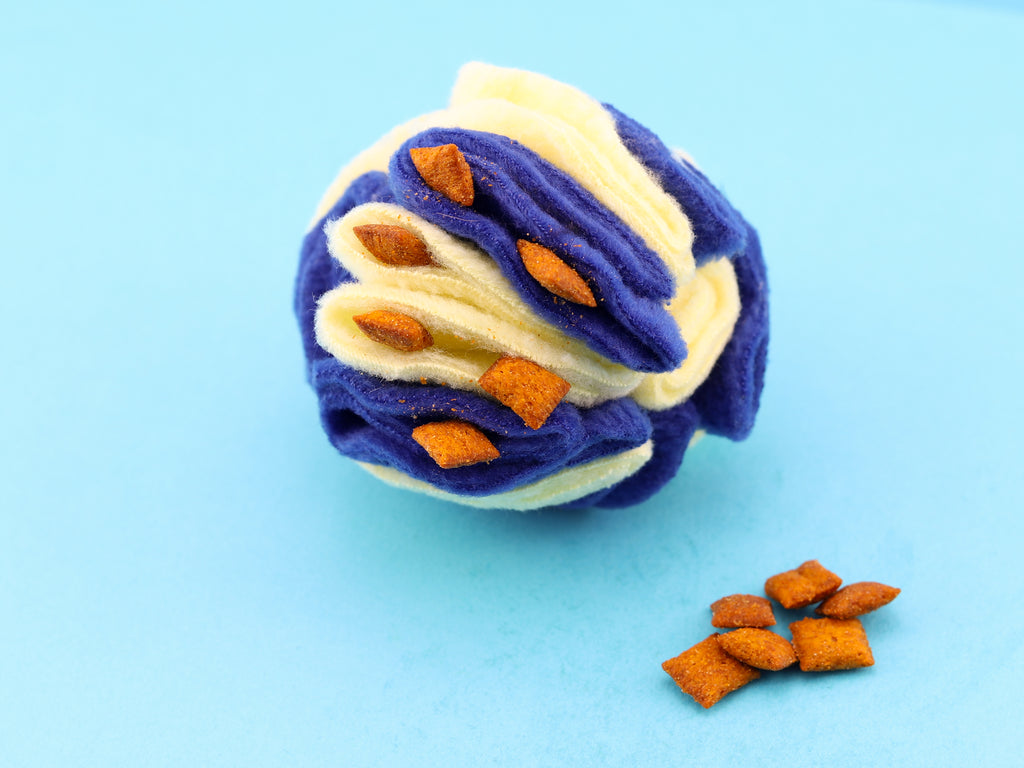 Hide & Seek Felt Balls - Meow Avenue Cat Store